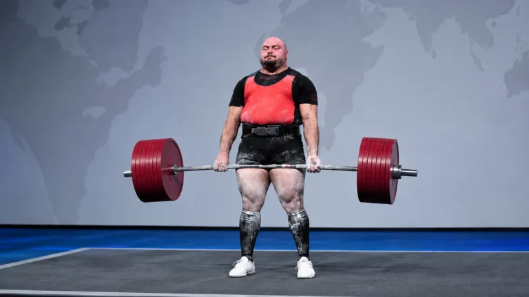 Editorial recreation of Temur Samkharadze locking out a heavy deadlift on an international platform.